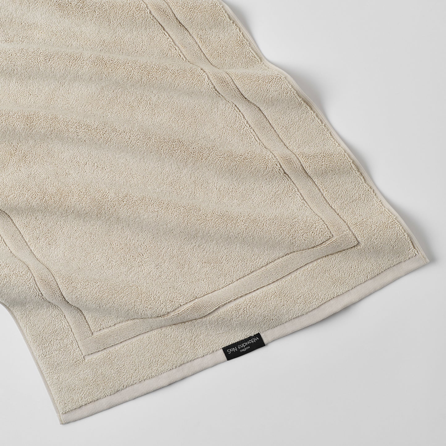 Glacier Ivory